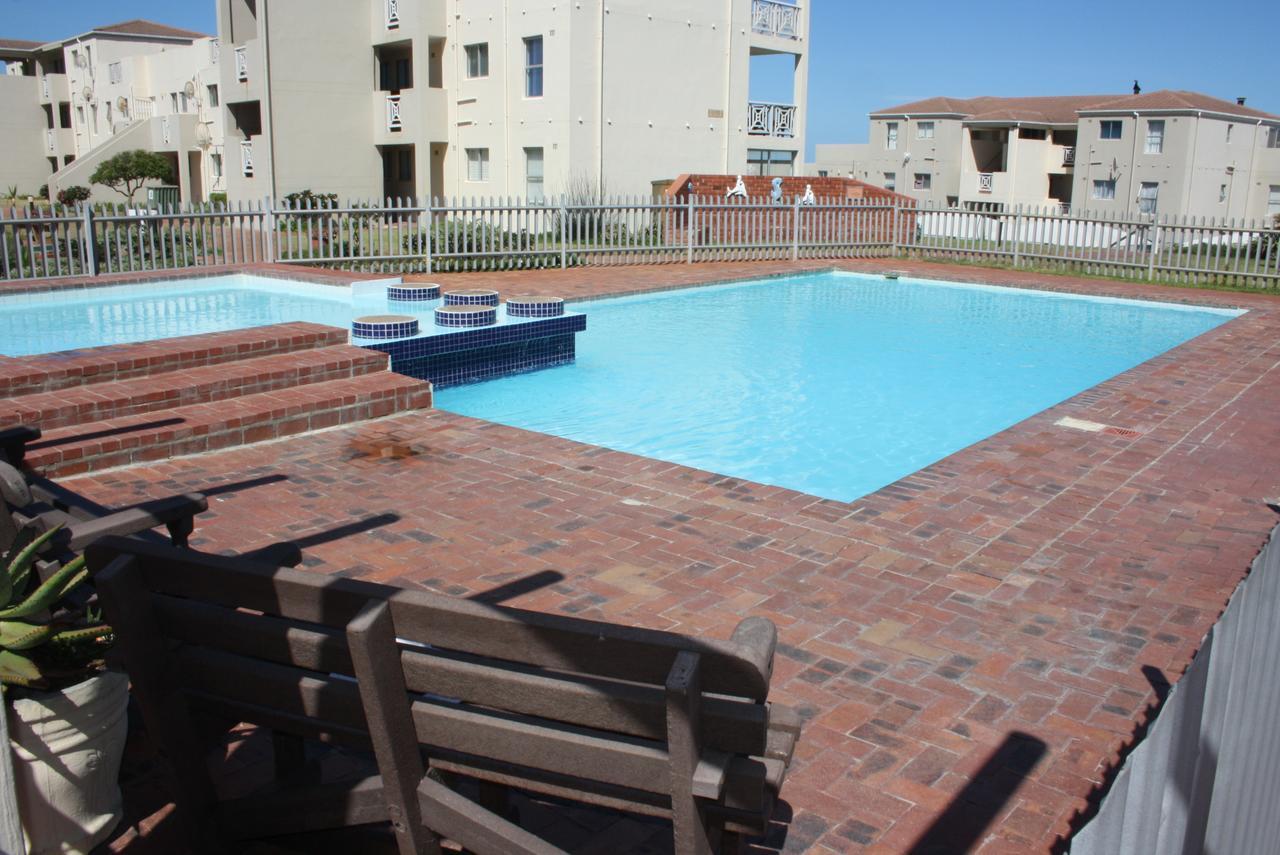 Hermanus Beach Club Appartement Buitenkant foto