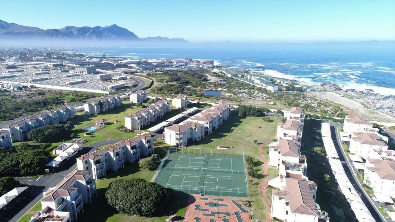 Hermanus Beach Club Appartement Buitenkant foto