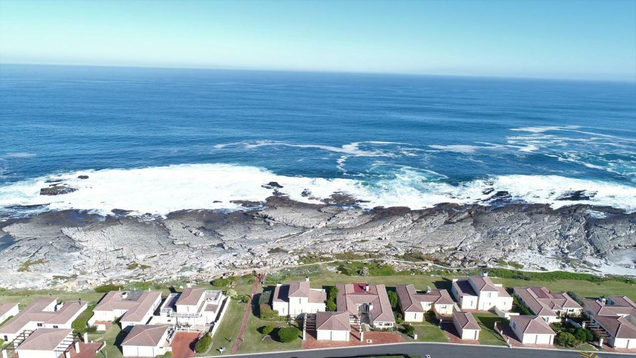 Hermanus Beach Club Appartement Buitenkant foto