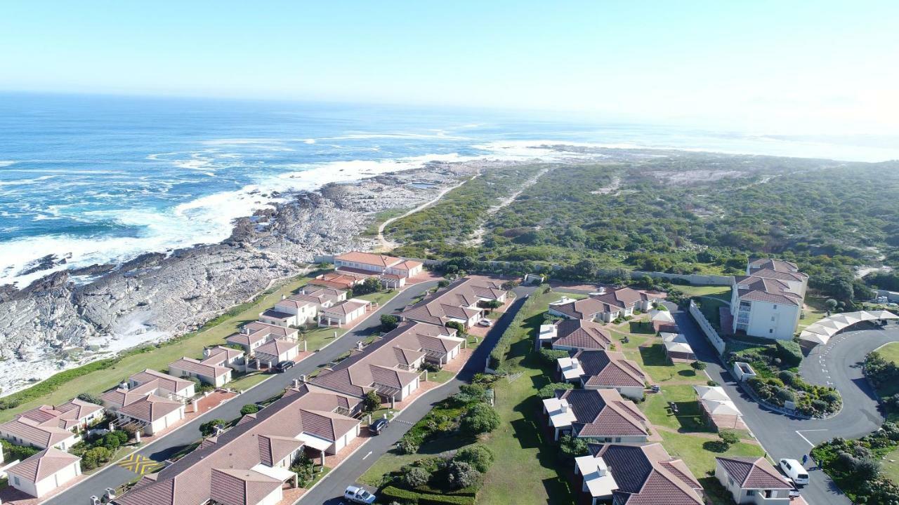 Hermanus Beach Club Appartement Buitenkant foto